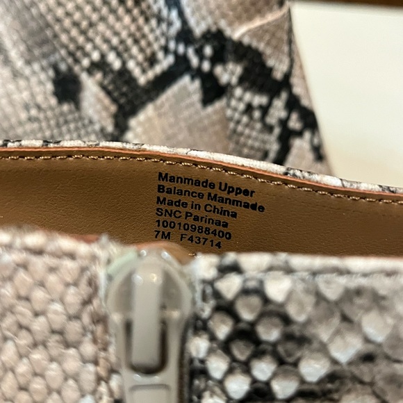 STYLE & CO Snake Print block heel Ankle Boots - Picture 4 of 10